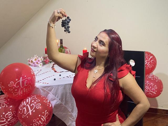 NahelaBigMelonsX - ライブポルノ&amp;セックスカム - 21900781