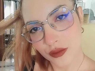 ValeryBonnet - Live porn &amp; sex cam - 21902337