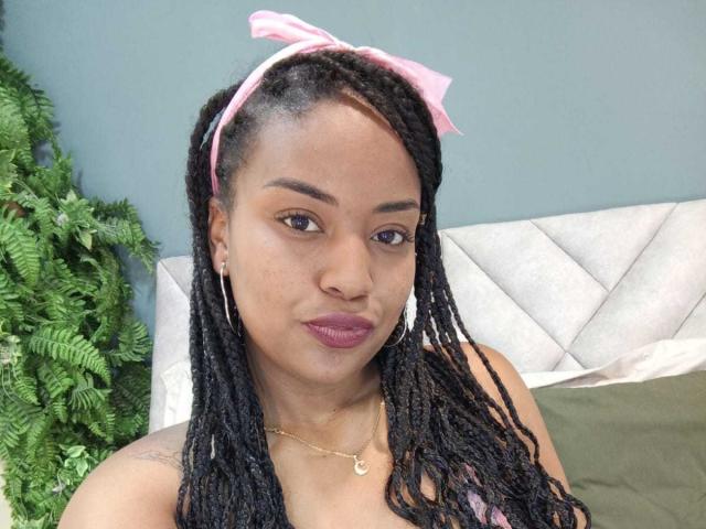 CindyRousse - Live porn &amp; sex cam - 21909029