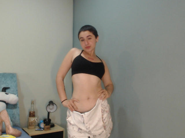 MissTat - פורנו בשידור חי ומצלמת סקס - 21915245