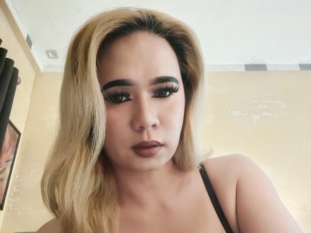 HotCockMarsha - Live porn &amp; sex cam - 21916261