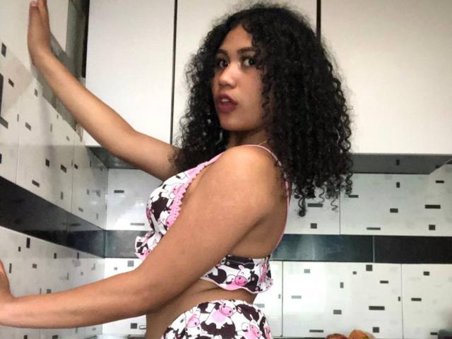 SophieSonyas - Live porno og sexkamera - 21919525