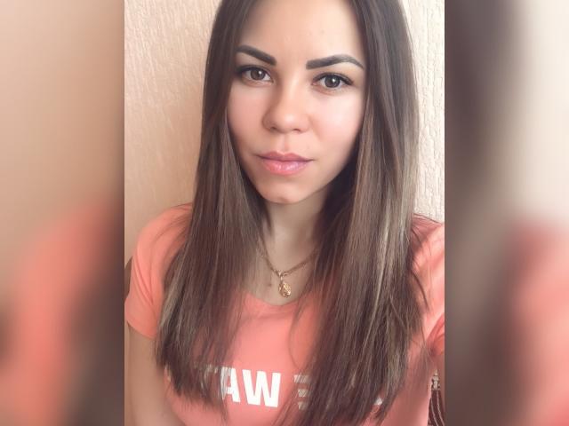 AlishaRegdi - Sexe cam en vivo - 21920685