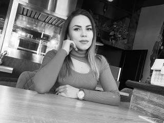 AlishaRegdi - Sexe cam en vivo - 21920689