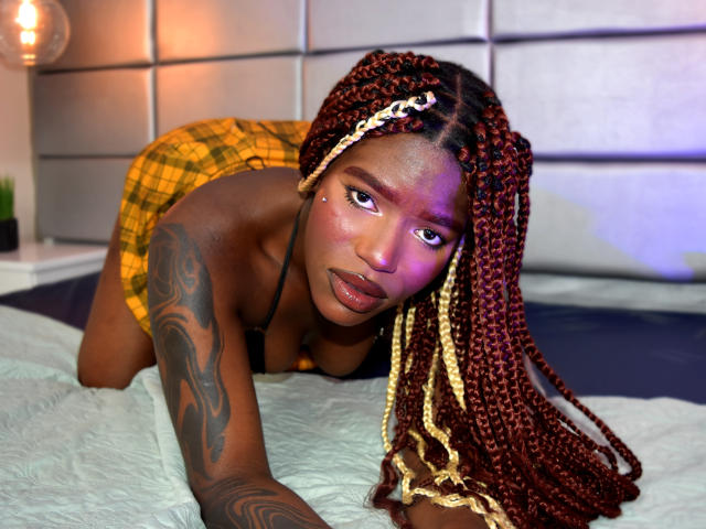 NailahMoreau - Live porn &amp; sex cam - 21921033