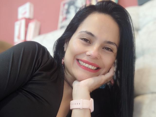 CharlotteCrofort - Live porn &amp; sex cam - 21921069