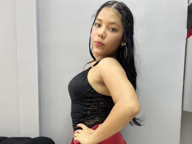 SalmaVitori - ライブポルノ&amp;セックスカム - 21924653