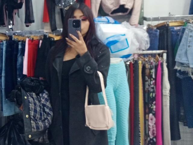 EmmaaRodriguez - Live porn &amp; sex cam - 21929949