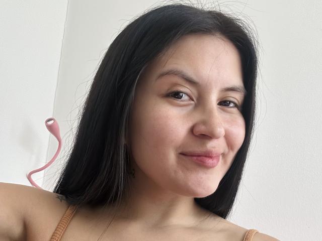 AmelieMuller - Live porn &amp; sex cam - 21930005