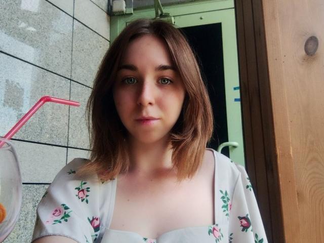 AlexxisSky - Live porn &amp; sex cam - 21931113