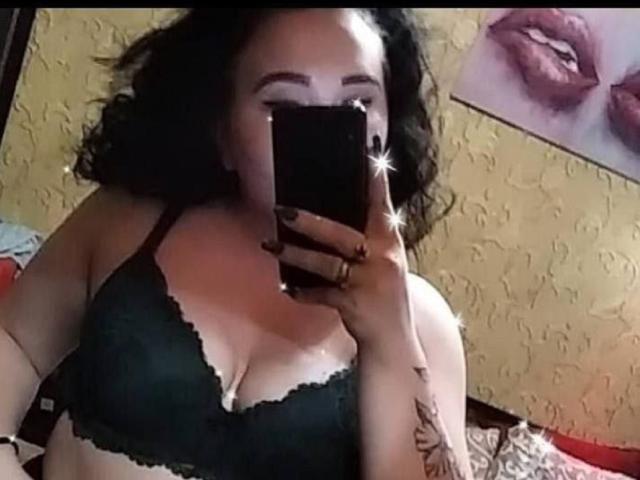 SunnyBritney - Live porn &amp; sex cam - 21931345