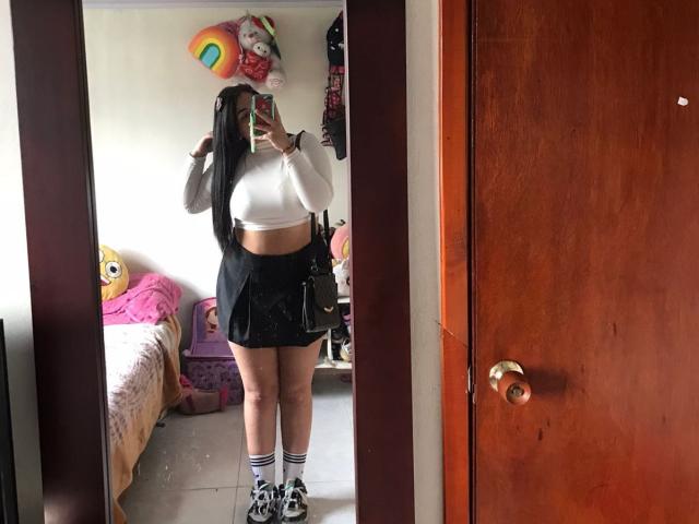 MelodyB - Live porn &amp; sex cam - 21931485