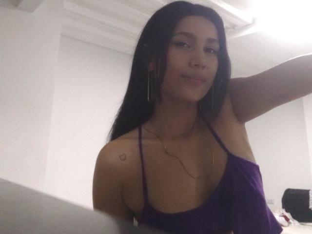 KataleyaMansson - Live sex cam - 21932745