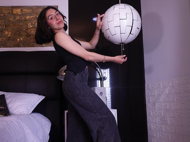 EmilyRoosse - Sexe cam en vivo - 21933761