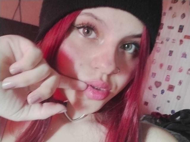 SophieCherryy - Live porn &amp; sex cam - 21935521