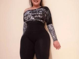 Carolzhina-hot - Live porn &amp; sex cam - 21936097