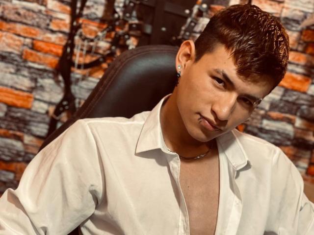 JoshuaScottX - Sexe cam en vivo - 21936197