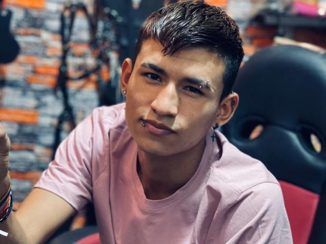 JoshuaScottX - Sexe cam en vivo - 21936229