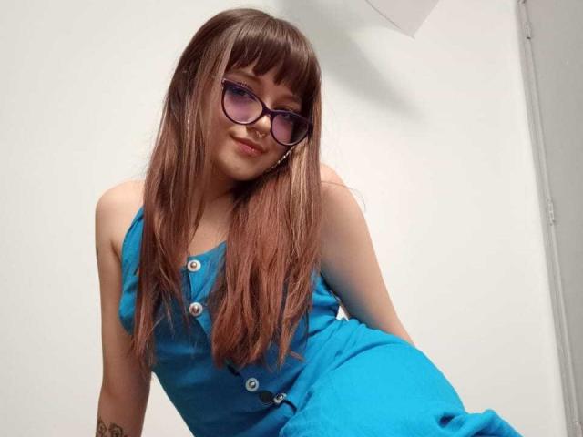 AnniieStone - Élő pornó és szexkamera - 21936893