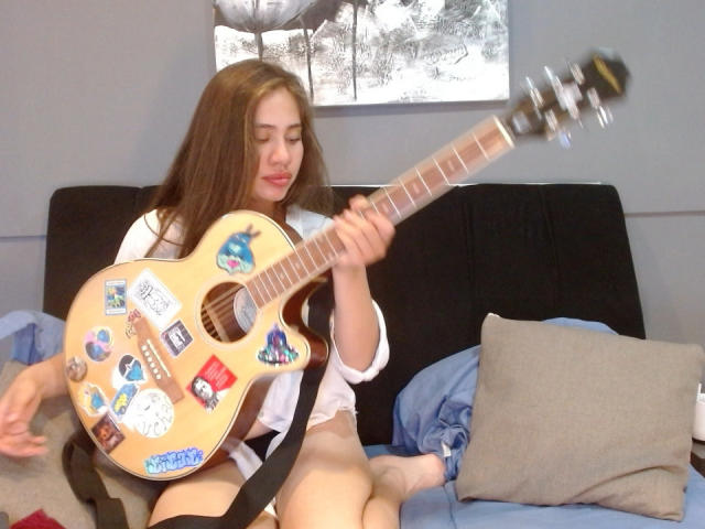 LillyJones - Live porn &amp; sex cam - 21942017