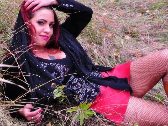 LadyHellena - Live porn &amp; sex cam - 21945357