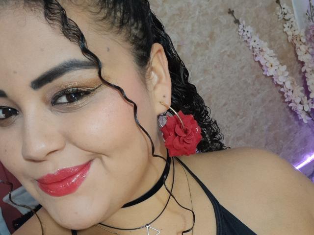 MelannieCarter - Live Sex Cam - 21945837