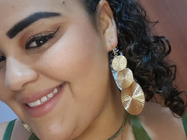 MelannieCarter - Élő pornó és szexkamera - 21945873