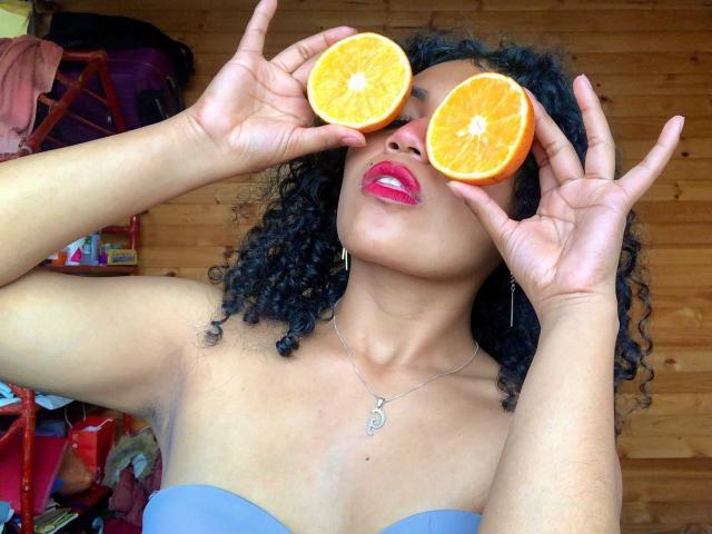 SophieSonyas - Live porn &amp; sex cam - 21947109