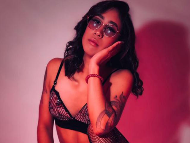 OliviaFalls - Live porn &amp; sex cam - 21947269