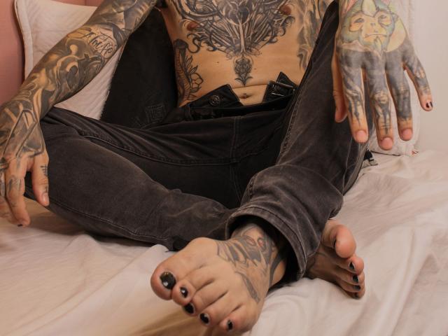 MadInkman - Live porn &amp; sex cam - 21951653