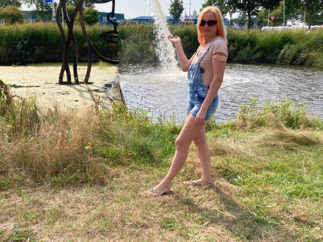 VanessaDesire - Live sex cam - 21957385