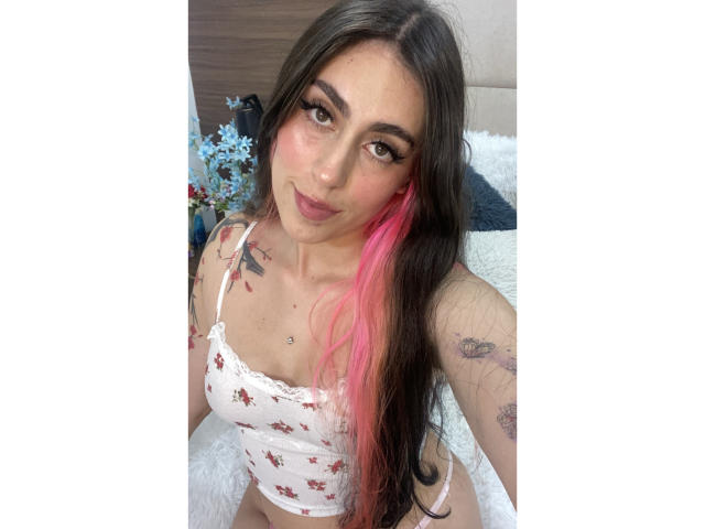 JazzeRusot - Live porn &amp; sex cam - 21958805