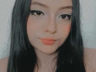 AnnieMalcolm - Live porn &amp; sex cam - 21961593