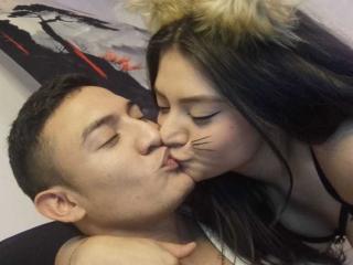 AnnieMalcolm - Live porn &amp; sex cam - 21961601