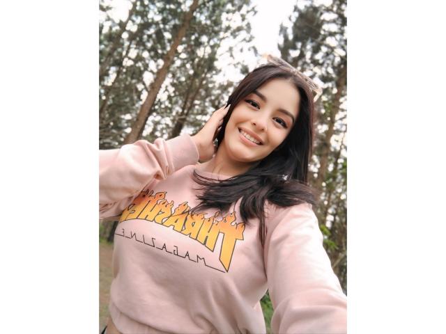 TalianaSquirt - Live porn &amp; sex cam - 21961797