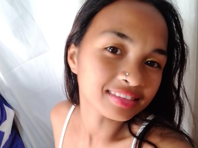 BelleAstrid - Live sex cam - 21963553