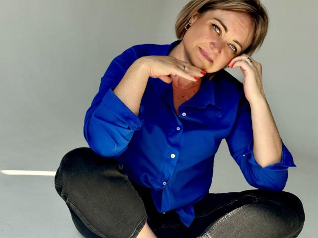 SnezhanaRells - 라이브 포르노 &amp; 섹스 캠 - 21964801