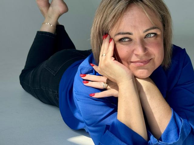 SnezhanaRells - ライブポルノ&amp;セックスカム - 21965133