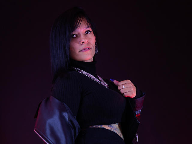 AmelieBlake - Élő pornó és szexkamera - 21966713