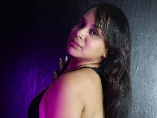 Jessey - Live porn &amp; sex cam - 21970445