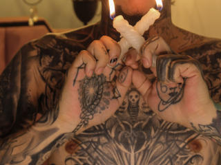 MadInkman - Live porn &amp; sex cam - 21971589