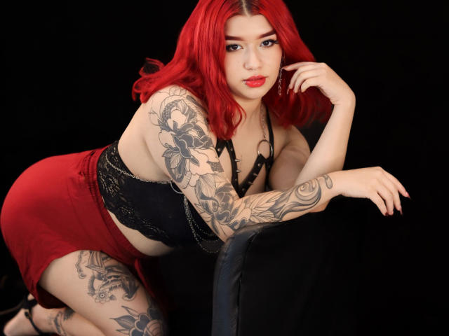 RebekahBlack - Live porn &amp; sex cam - 21972729