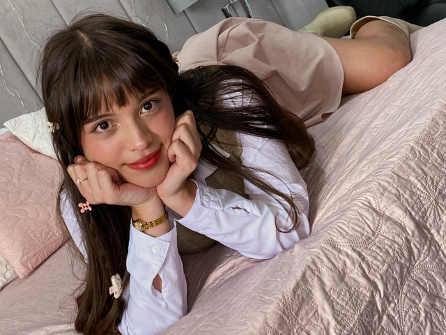 MelodySwet - Live porn &amp; sex cam - 21973681