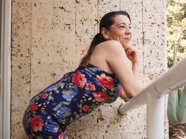 EviaJones - Live porn &amp; sex cam - 21974385