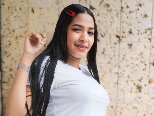 GeraldineArias - Live porn &amp; sex cam - 21974789