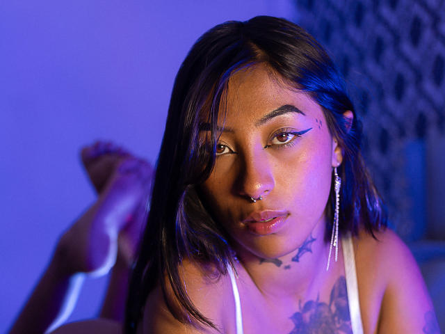 CamilaLinette - Live porn &amp; sex cam - 21975421