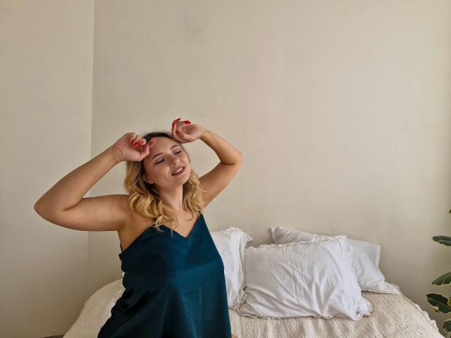 SallyVerda - Live porn &amp; sex cam - 21976605
