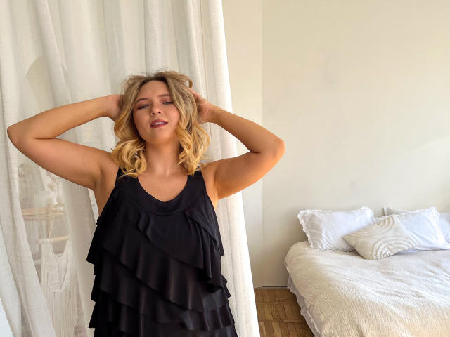 SallyVerda - Live porn &amp; sex cam - 21980661