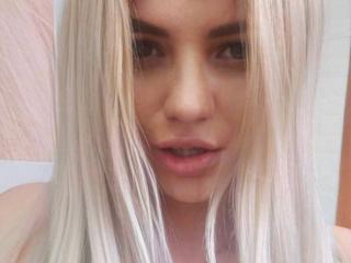 WhitePanterka - Live porn &amp; sex cam - 21981493