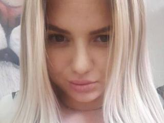 WhitePanterka - Live porn &amp; sex cam - 21981509